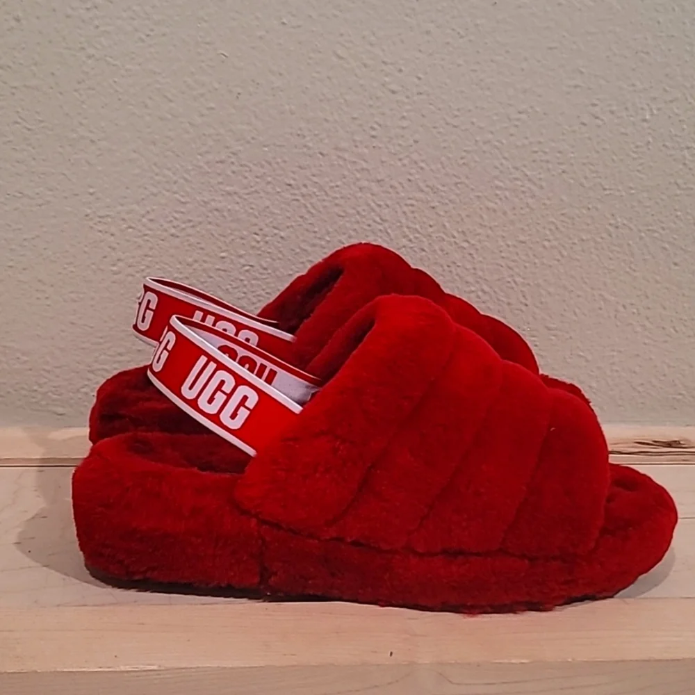 ⚘️ UGG FLUFF YEAH SLIDE SLIPPERS ⚘️ - Picture 4 of 13
